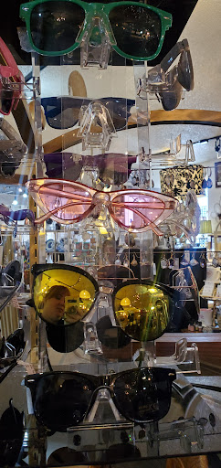 Furniture Store «Old Flamingo», reviews and photos, 3474 S 2300 E, Salt Lake City, UT 84109, USA