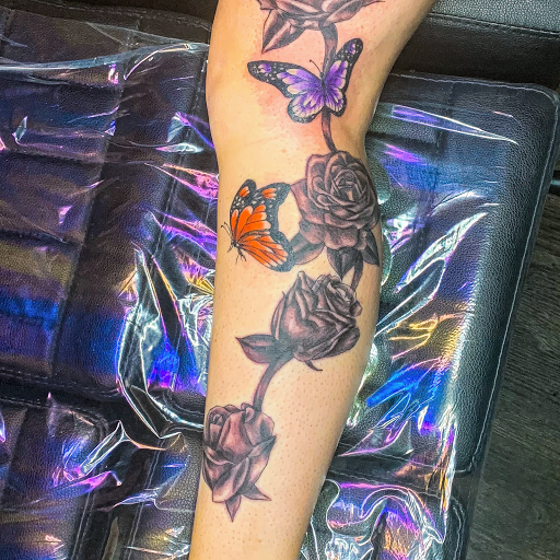 Explore mother of 4 tattoo ideas, creative tattoo ideas in Belmont, available at Phoenix Tattoo