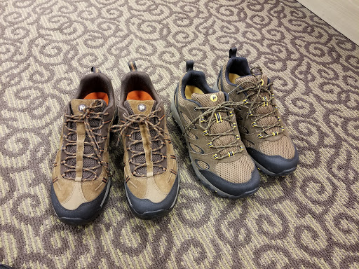 Shoe Store «DSW Designer Shoe Warehouse», reviews and photos, 25 Ronson Rd, Iselin, NJ 08830, USA