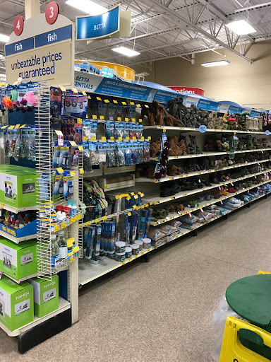 Pet Supply Store «PetSmart», reviews and photos, 637 Woodbury Glassboro Rd, Sewell, NJ 08080, USA