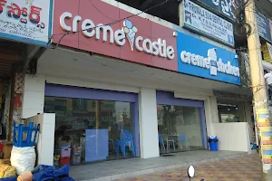 Creme Castle - Creme Shake image