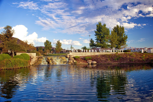 La Sierra University