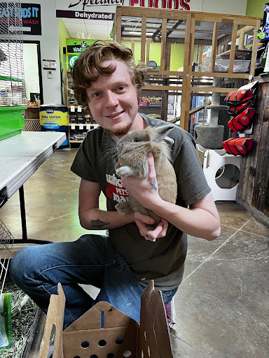 Pet Supply Store «Whole Pets Market», reviews and photos, 911 W Hwy 290, Dripping Springs, TX 78620, USA