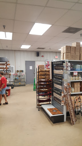 Surplus Store «N & W Salvage Inc», reviews and photos, 319 W Williamsburg Rd, Sandston, VA 23150, USA