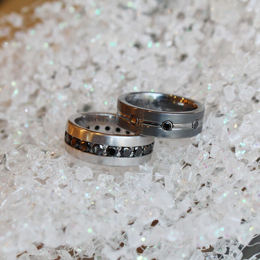 Jewelry Store «Deja & Co. Exquisite Jewels», reviews and photos, 14567 Big Basin Way, Saratoga, CA 95070, USA