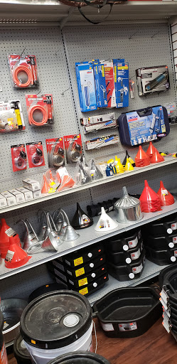 Auto Parts Store «DAS Auto Parts - Yorktown Heights», reviews and photos, 373 Downing Dr, Yorktown Heights, NY 10598, USA