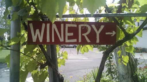 Winery «Vinoklet Winery», reviews and photos, 11069 Colerain Ave, Cincinnati, OH 45252, USA