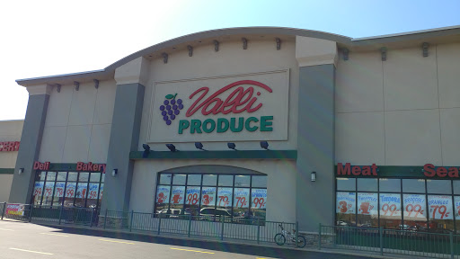 Grocery Store «Valli Produce of Glendale Heights», reviews and photos, 155 E N Ave, Glendale Heights, IL 60139, USA