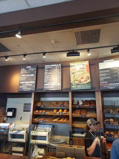Sandwich Shop «Panera Bread», reviews and photos, 2044 Montauk Hwy, Bridgehampton, NY 11932, USA