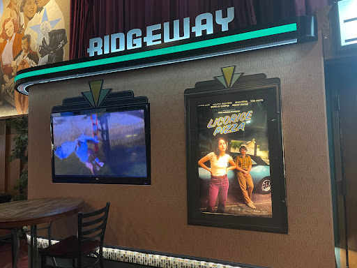 Movie Theater «Ridgeway Cinema Grill», reviews and photos, 5853 Ridgeway Center Pkwy, Memphis, TN 38120, USA