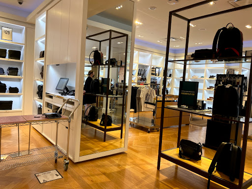 Shopping Mall «Hagerstown Premium Outlets», reviews and photos, 495 Premium Outlets Blvd, Hagerstown, MD 21740, USA