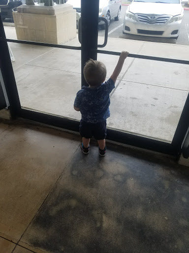 Used Clothing Store «Uptown Cheapskate», reviews and photos, 11255 Huebner Rd #205, San Antonio, TX 78230, USA