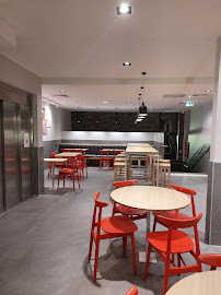 Atmosphère du Restaurant KFC Orléans Olivet à Orléans - n°14