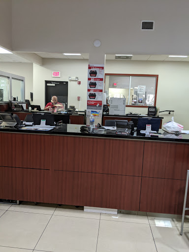 Toyota Dealer «Toyota of North Miami», reviews and photos, 16600 NW 2nd Ave, Miami, FL 33169, USA