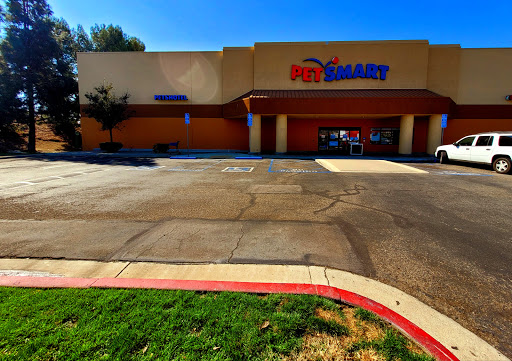 Pet Supply Store «PetSmart», reviews and photos, 5521 Mirage St, Yorba Linda, CA 92887, USA
