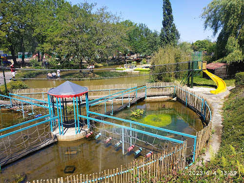 Parc d'attractions Parc des Naudières Sautron