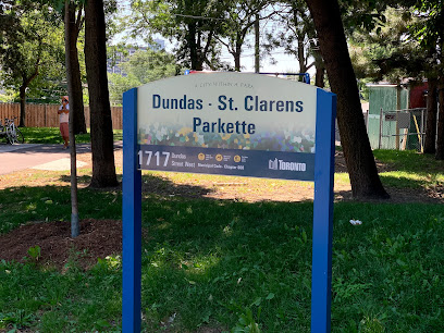 Dundas - St. Clarens Parkette