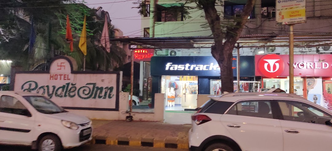 Fastrack Store