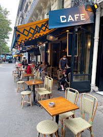 Atmosphère du Restaurant de tapas Le Néo Café à Paris - n°19