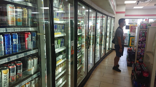 7-Eleven, 18750 Fuller Heights Rd, Triangle, VA 22172, USA, 