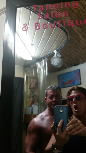 Tan It Up Salon and Boutique, 20410 Old Cutler Rd, Cutler Bay, FL 33189, USA, 
