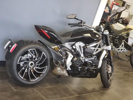 Motorcycle Dealer «BMW Motorcycles of North Dallas», reviews and photos, 900 K Ave #300, Plano, TX 75074, USA