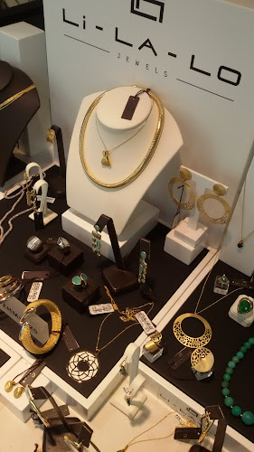 Στίλβη-ΚΟΥΤΣΙΚΟΣ ΔΗΜΗΤΡΙΟΣ - Κοσμηματοπωλείο