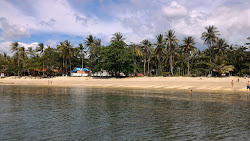 Golden Pearl Beach'in fotoğrafı ve yerleşim