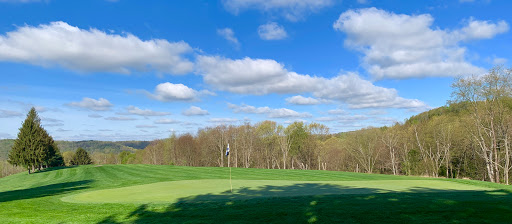 Golf Course «Mountaineer Woodview Golf Course», reviews and photos, 889 Co Hwy 2/6, New Cumberland, WV 26047, USA