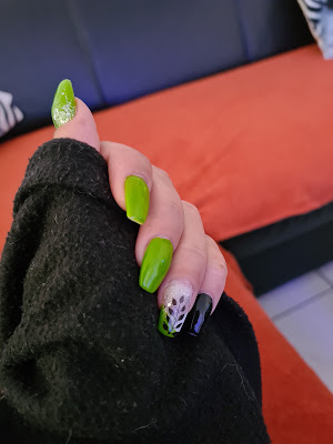 Meli ongles à Faverney