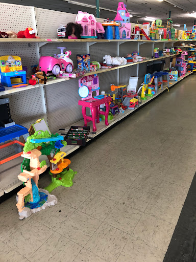 Thrift Store «Center of Hope Super Thrift Store», reviews and photos, 1700 Hamric Dr E, Oxford, AL 36203, USA