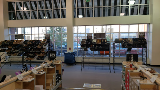 Shoe Store «DSW Designer Shoe Warehouse», reviews and photos, 314 Marketplace Mile, Plainfield, IN 46168, USA