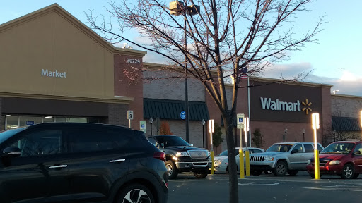 Department Store «Walmart Supercenter», reviews and photos, 30729 Lyon Center Dr, New Hudson, MI 48165, USA