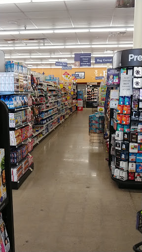 Grocery Store «Family Fare Supermarket», reviews and photos, 724 N University Dr, Fargo, ND 58102, USA