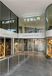 Tesla Store Geneva