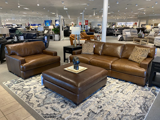 Furniture Store «Gardner-White Furniture», reviews and photos, 45300 Hayes Rd, Macomb, MI 48044, USA
