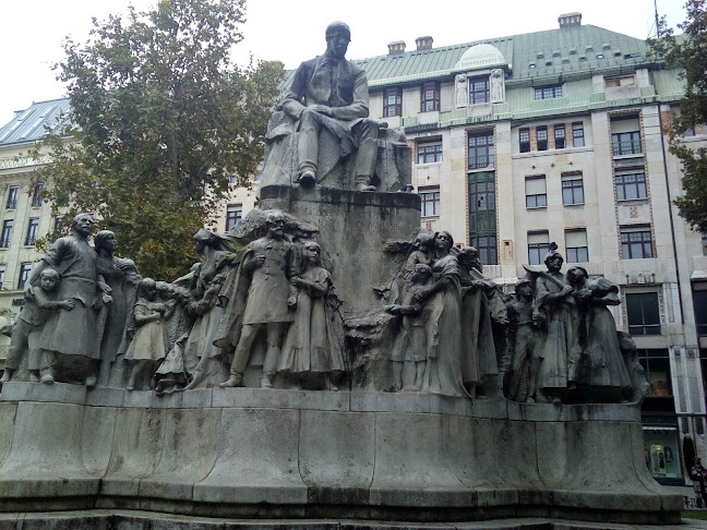 Free Budapest Walking Tours Triptobudapest.hu - Budapest