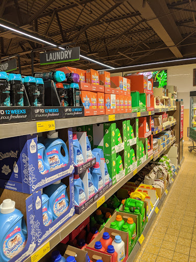 Supermarket «ALDI», reviews and photos, 1114 S Main St, West Bend, WI 53095, USA