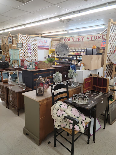 The Coop DeVille Mercantil Antiques and Gifts