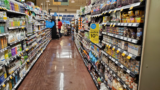 Grocery Store «Whole Foods Market», reviews and photos, 3540 Wade Ave, Raleigh, NC 27607, USA