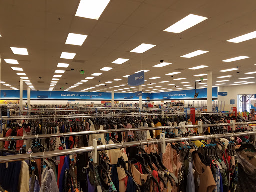 Clothing Store «Ross Dress for Less», reviews and photos, 20 N West End Blvd, Quakertown, PA 18951, USA