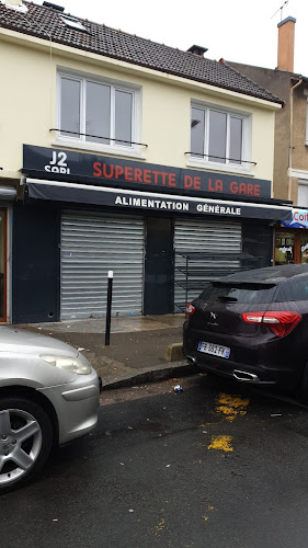 J2 Alimentation à Épinay-sur-Seine