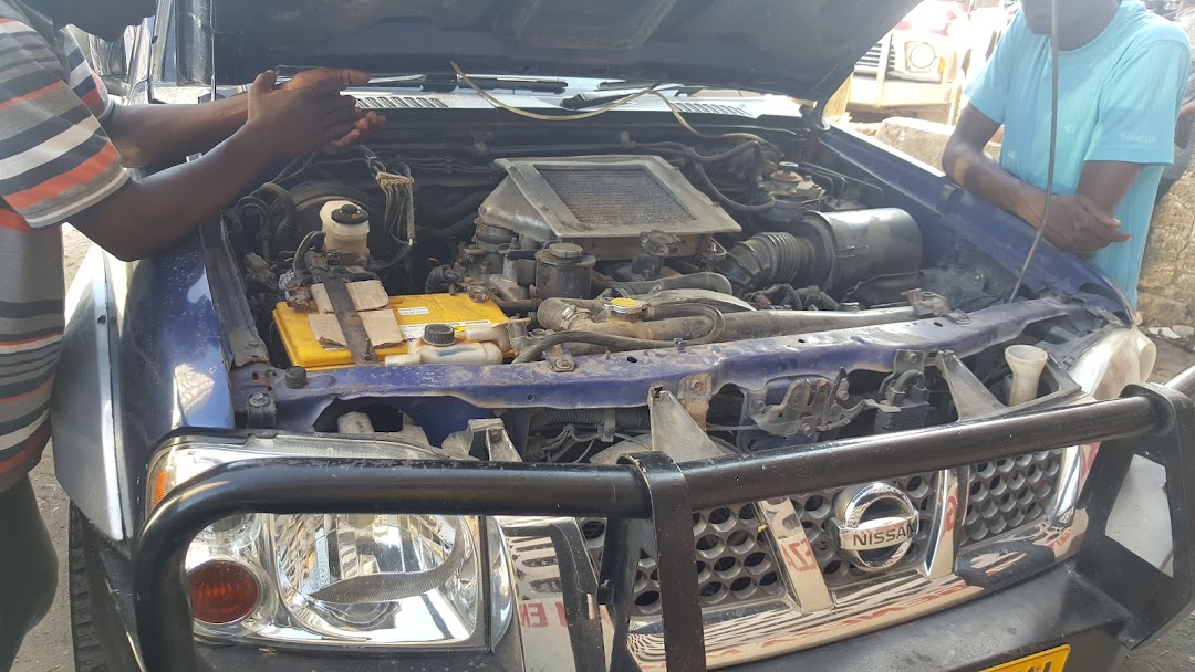 Seifbola nissan used spare parts