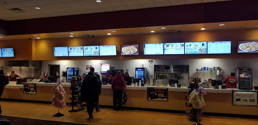 Movie Theater «Wehrenberg Theatres Bloomington Galaxy 14 Cine + IMAX», reviews and photos, 1111 Wylie Dr, Bloomington, IL 61705, USA