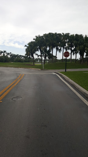 Private Golf Course «Deering Bay Yacht and Country Club», reviews and photos, 13610 Deering Bay Dr, Miami, FL 33158, USA