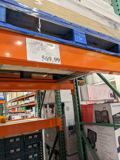 Warehouse store «Costco Wholesale», reviews and photos, 4401 4th Ave S, Seattle, WA 98134, USA