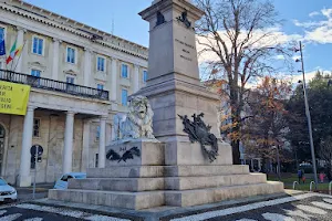Monumento a Vittorio Emanuele II image