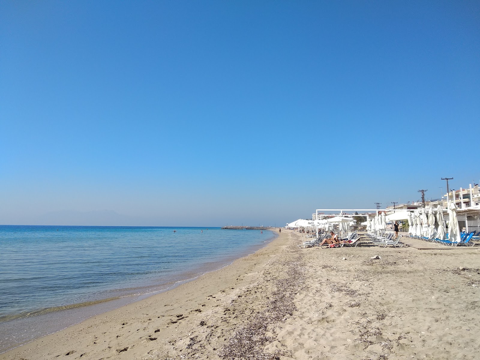 Foto van Nea Kallikratia met ruime baai