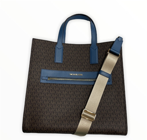 Used Clothing Store «Clothes Mentor Strongsville», reviews and photos, 15143 Pearl Rd, Strongsville, OH 44136, USA