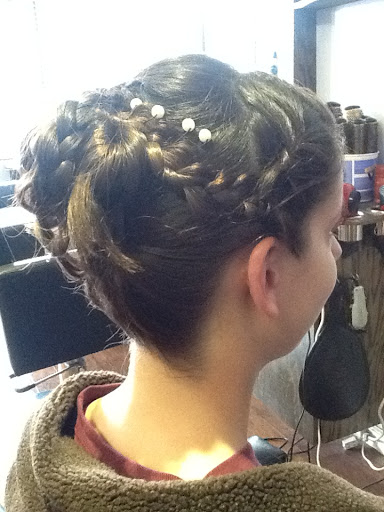 Hair Salon «J Hollywood Salon», reviews and photos, 401 Windsor Hwy, New Windsor, NY 12553, USA